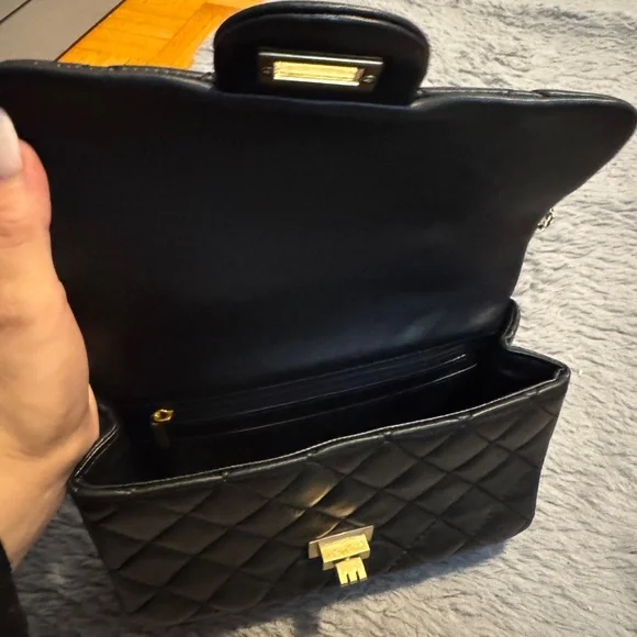 Bag - Picture 2 of 4